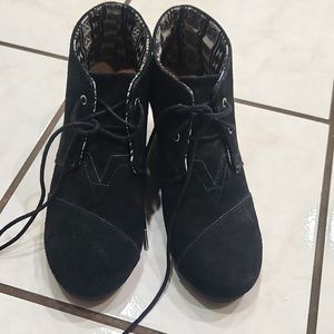 Toms wedges booties